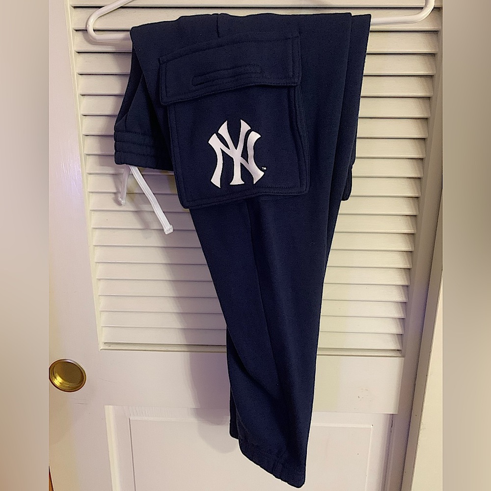 Youth New York Yankees Sweatpant Joggers